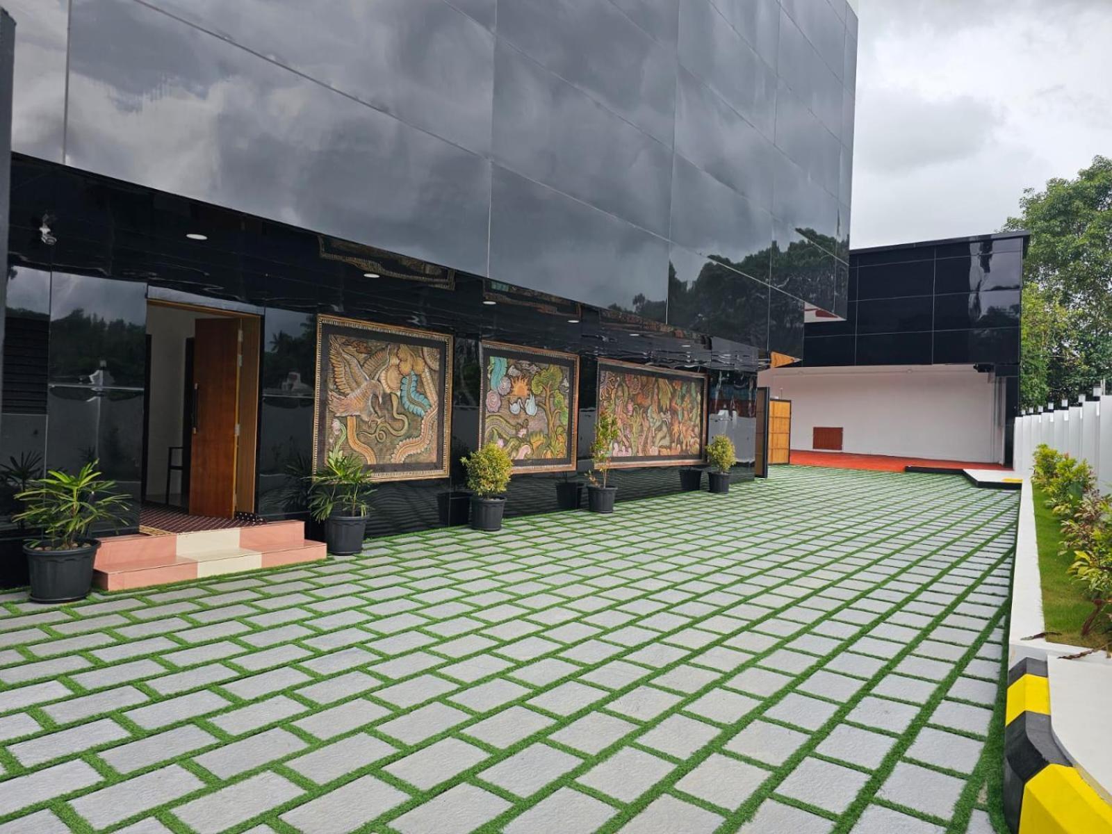 Pearl Residency Hotel Ayoor ภายนอก รูปภาพ
